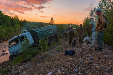 Уж вечер... Облаков померкнули края... Руч. Хорогочи II, Амурская обл.